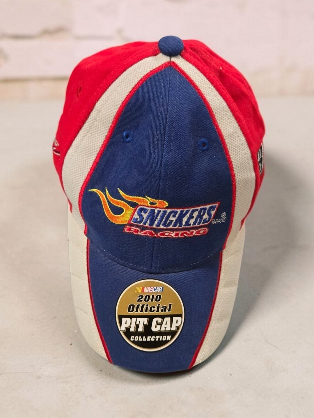 Kyle Busch #18 Snickers Racing 2010 NASCAR Official Pit Cap